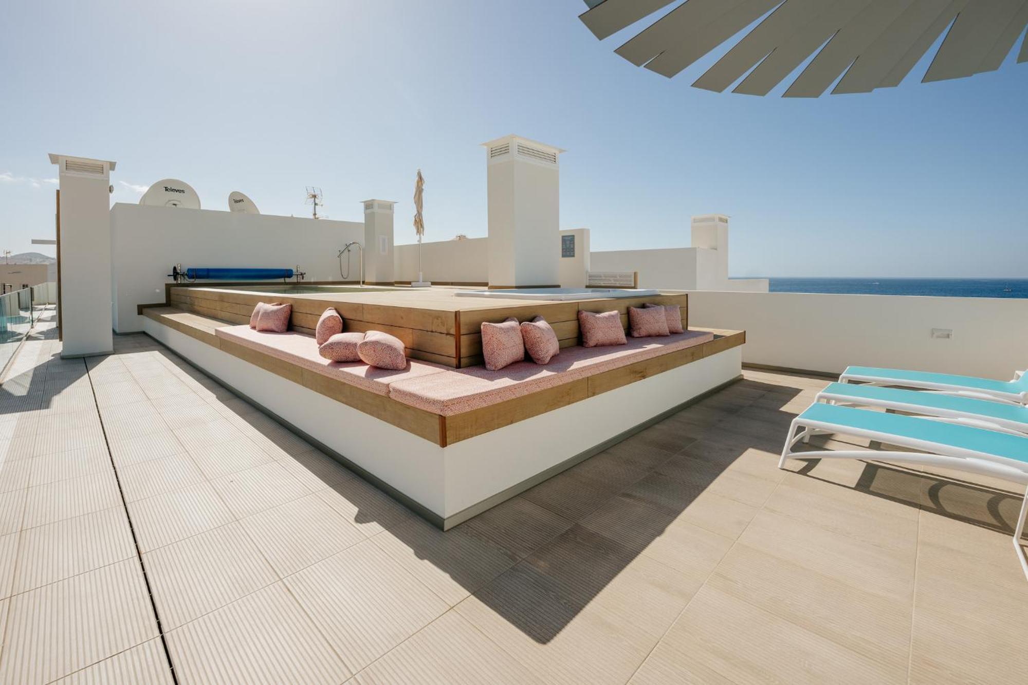 Caleta Suites Tenerife Costa Adeje  Exterior photo